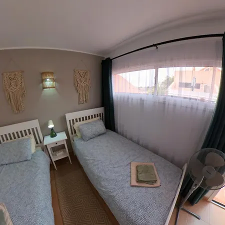 Casa Francisco, Pool - Wifi - Fuerteventurabay بيت للعطل كوستا دي أنتيجوا